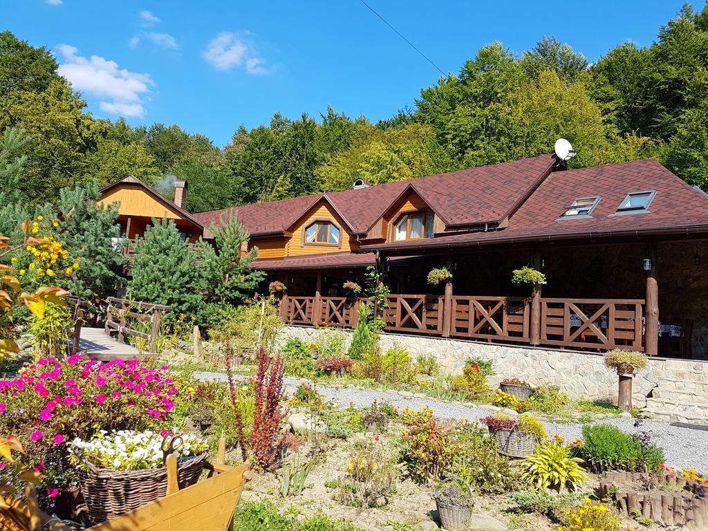 Zelena Sadyba Turichki Exteriér fotografie
